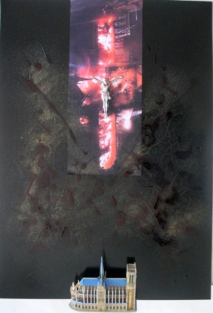 È di un artista italiano la prima opera d’Arte che documenta il disastro di Notre Dame, “Il supplizio di Cristo in Notre Dame” – di Francesco Guadagnuolo